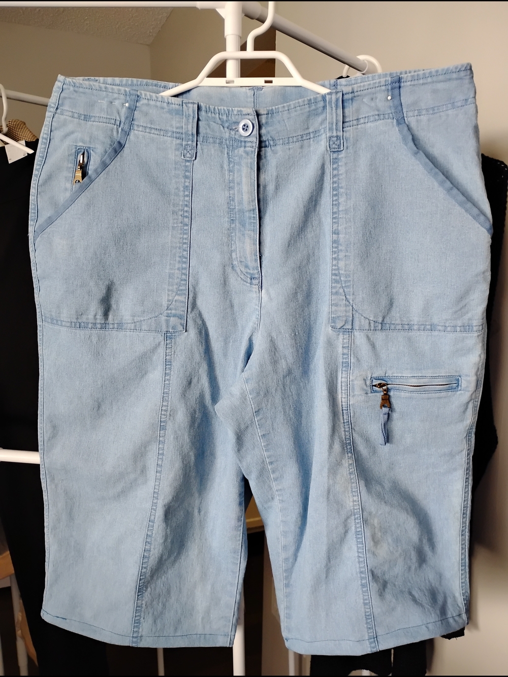 Alia Women Light Blue Denim Washed Capri Shorts with Utility Tag Detail